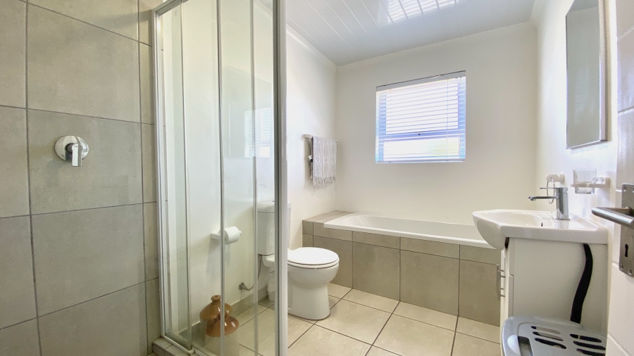 3 Bedroom Property for Sale in Dwarskersbos Western Cape